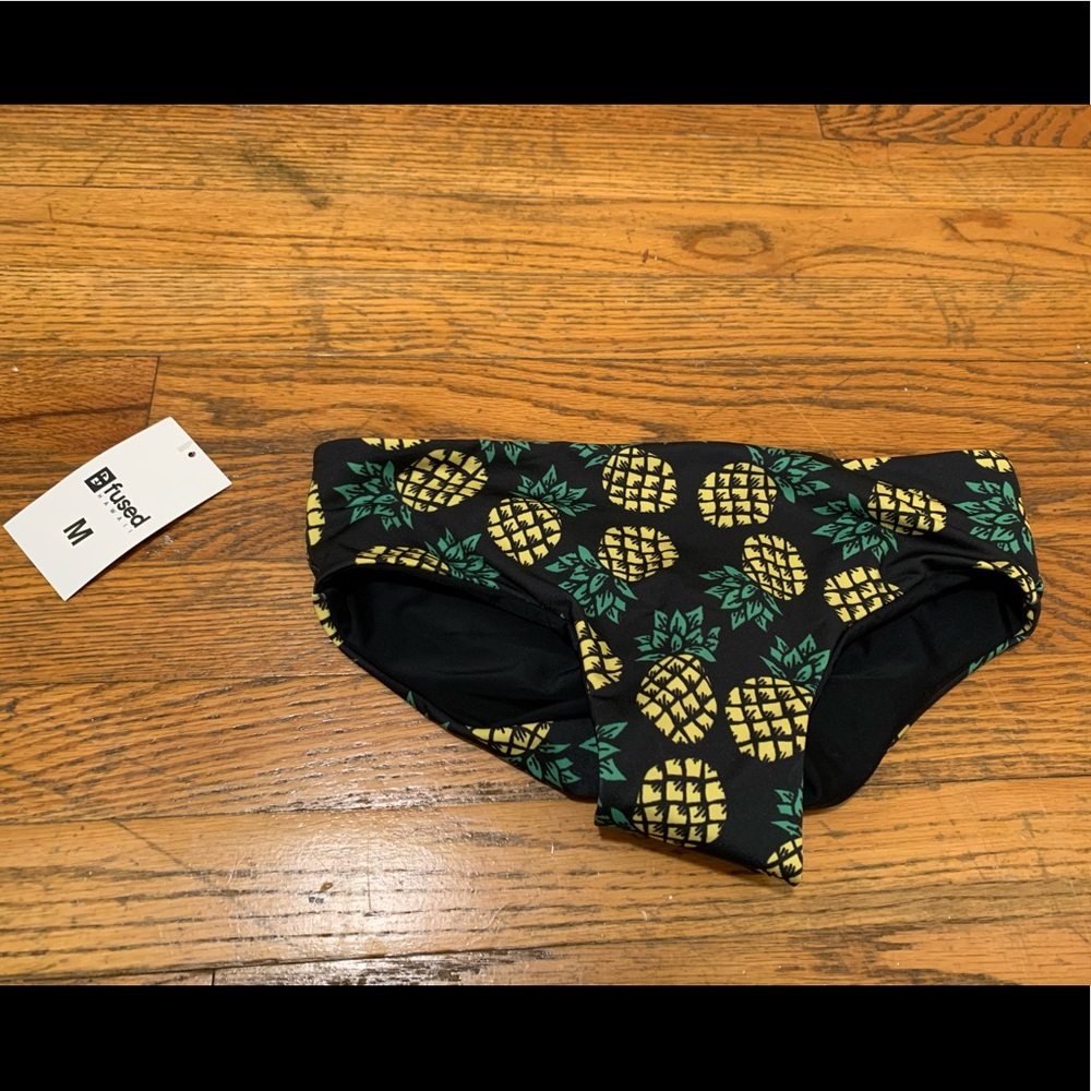 Fused Hawaii pineapple 🍍 bikini bottoms